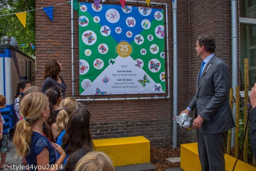 Burgemeester onthult “vlinderhoek” op Aan de Basis